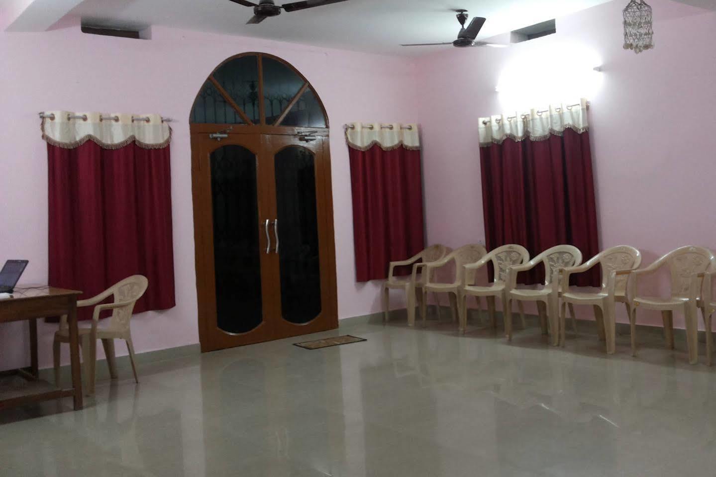 Suma Guest House Bodh Gaya Luaran gambar